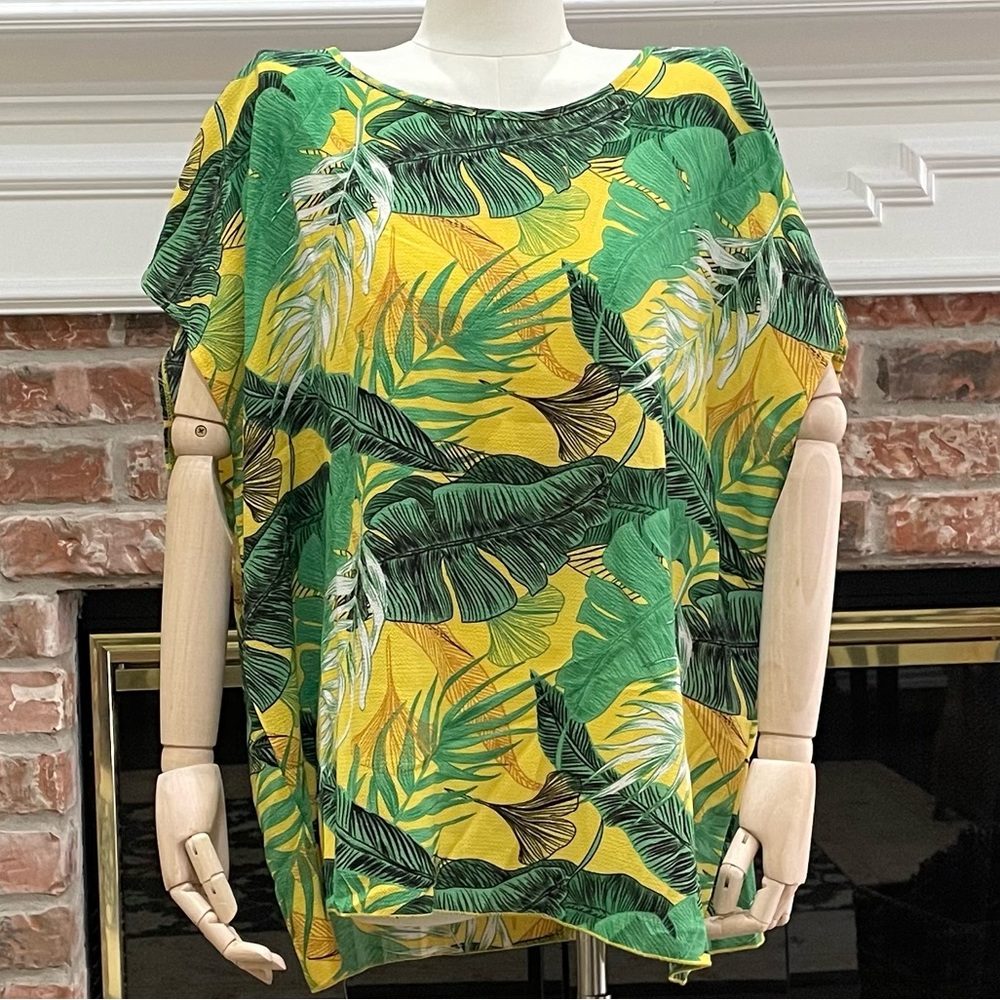 SHEIN Curve plus size tropical palm leaf print blouse / 2X / Excellent condition